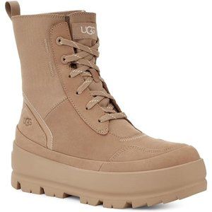 UGG $140 The Ugg Lug Boot Sand Sz 10 NIB!